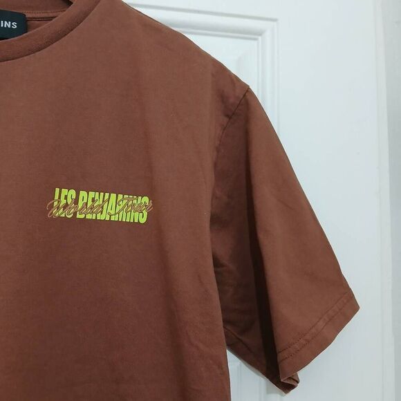 Les Benjamins world tour mens small rustic brown crewneck tshirt - Picture 3 of 8